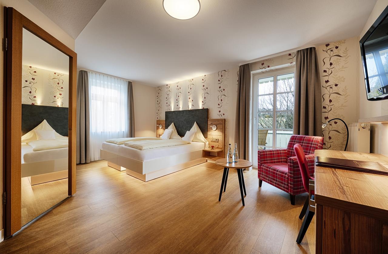 Hotel Kronelamm Im Schwarzwald Bad Teinach-Zavelstein Eksteriør billede